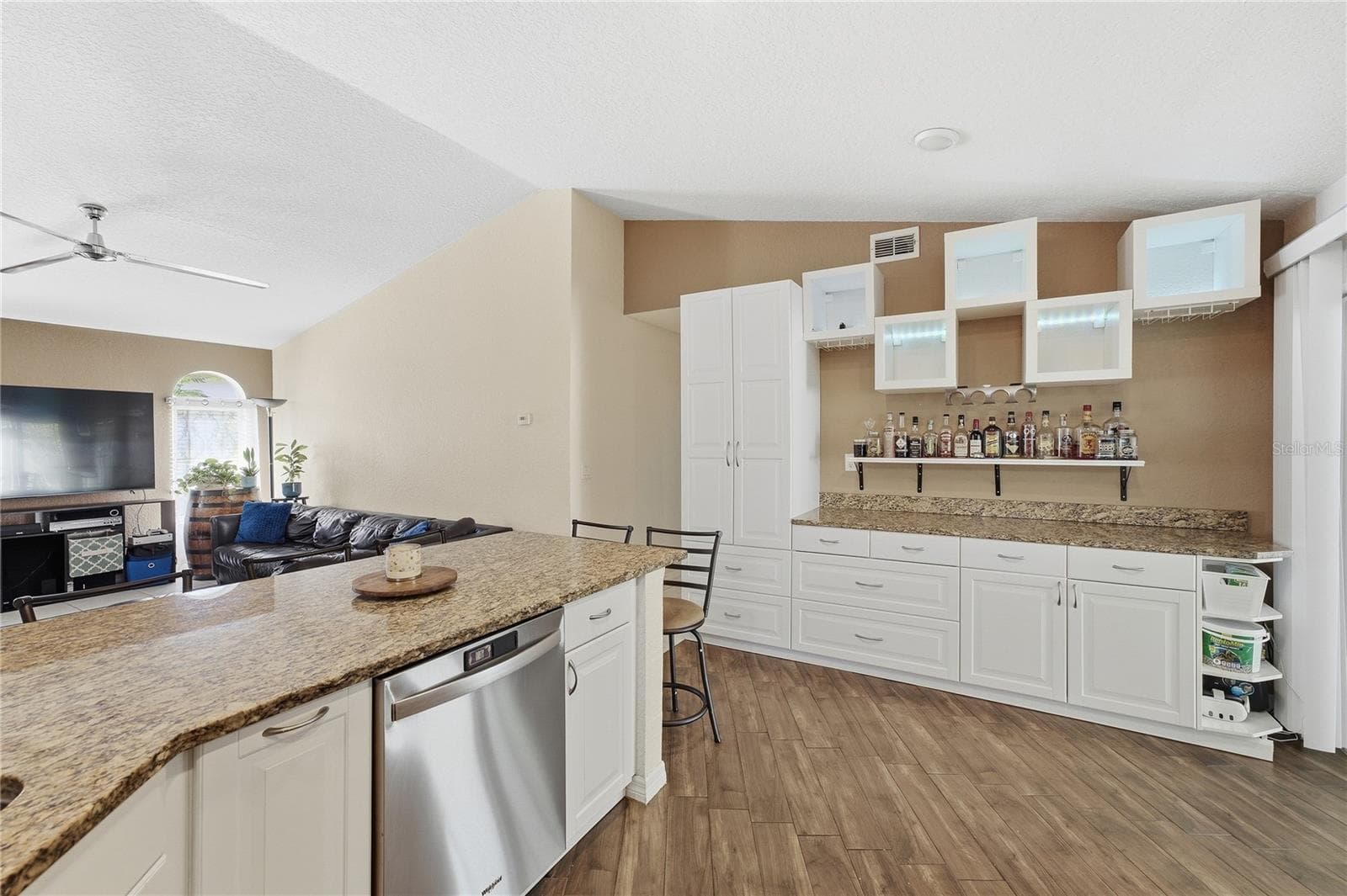Single Family Residence at 14728 DAY LILY CT, ORLANDO, photo 14 of 35
