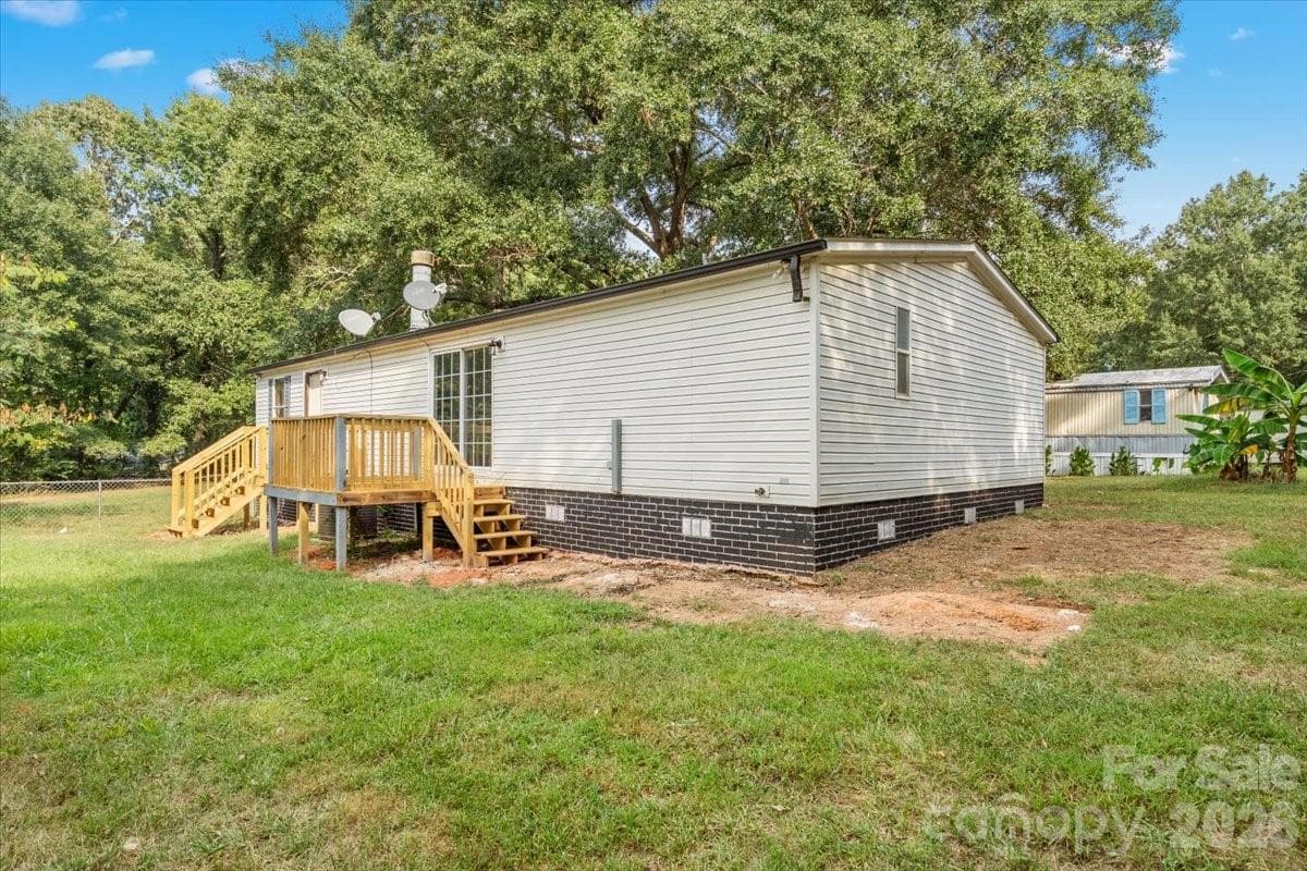 Single Family Residence at 109 Puett Drive, Dallas, photo 32 of 33