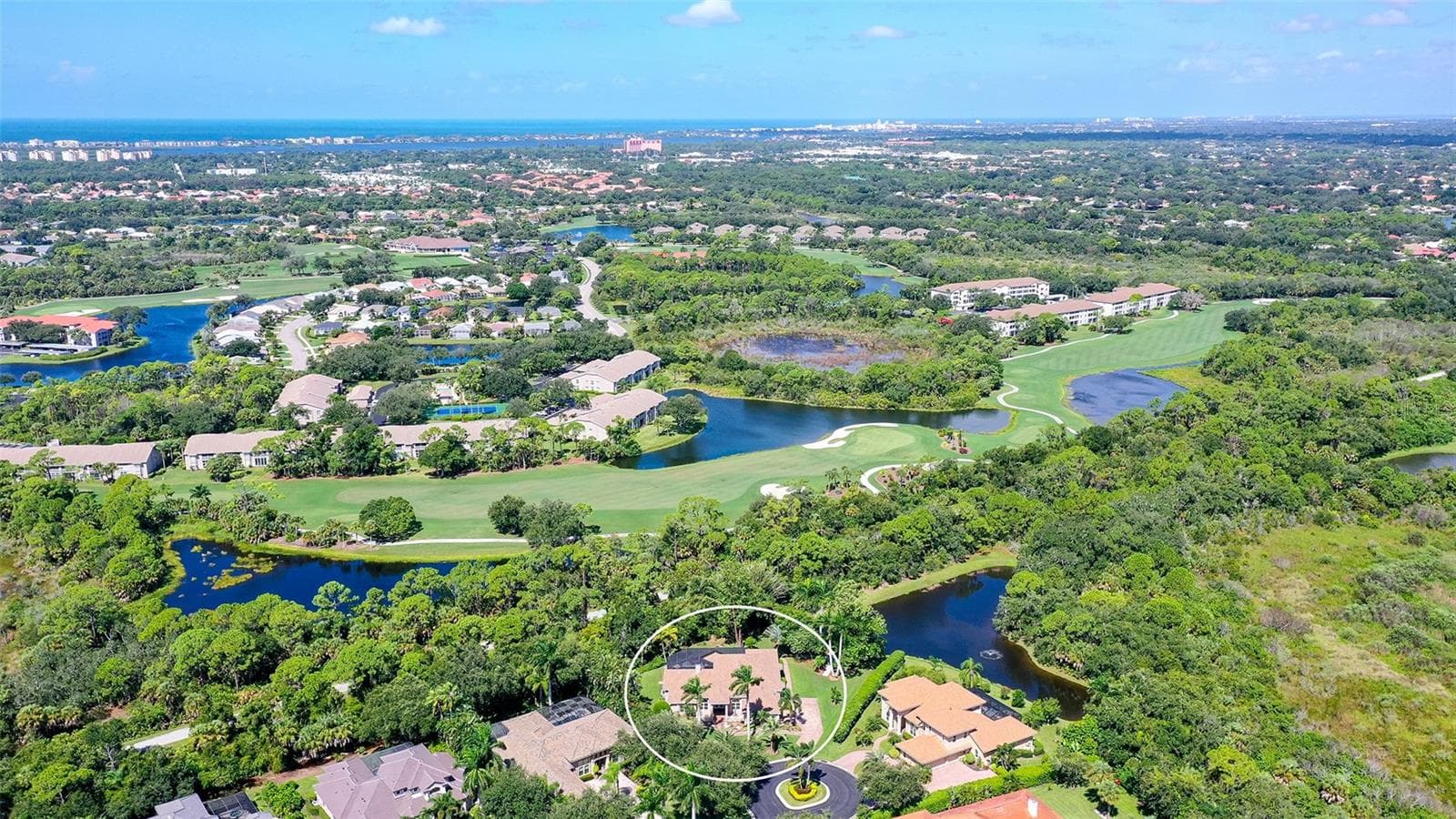 On the Nature Preserve and the Lake. - 8866 BLOOMFIELD BLVD, SARASOTA