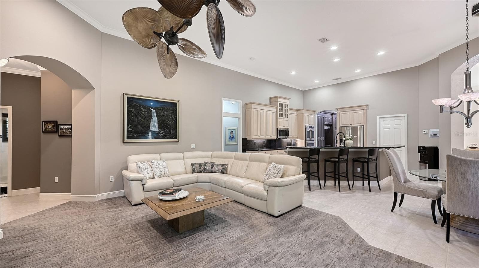 Family Room. - 8866 BLOOMFIELD BLVD, SARASOTA