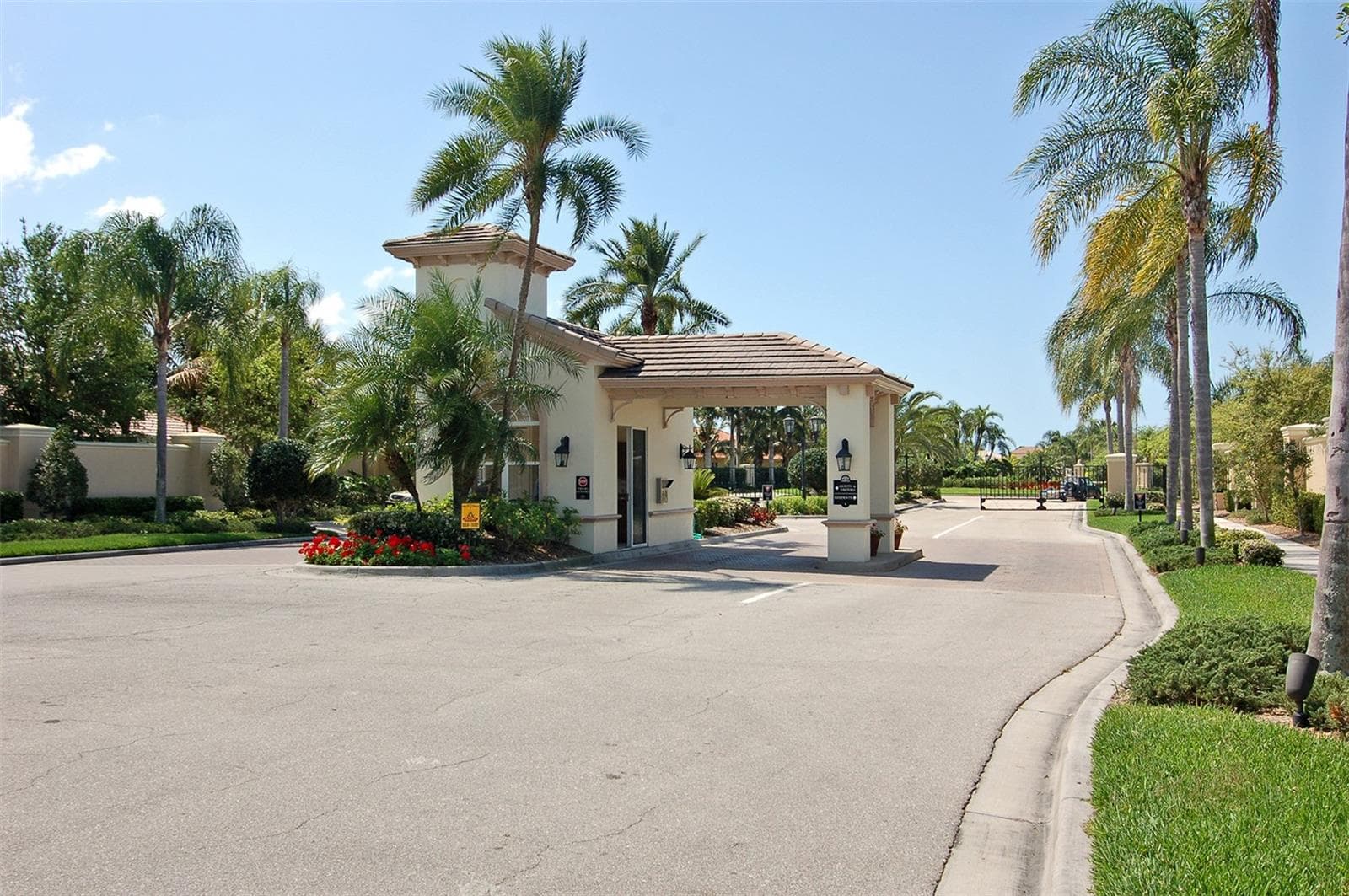 Silver Oak Estates, a gated community. - 8866 BLOOMFIELD BLVD, SARASOTA
