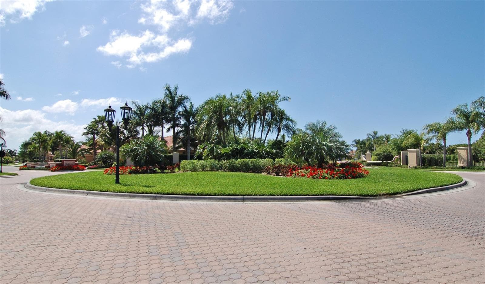 Silver Oak Estates, a gated community. - 8866 BLOOMFIELD BLVD, SARASOTA