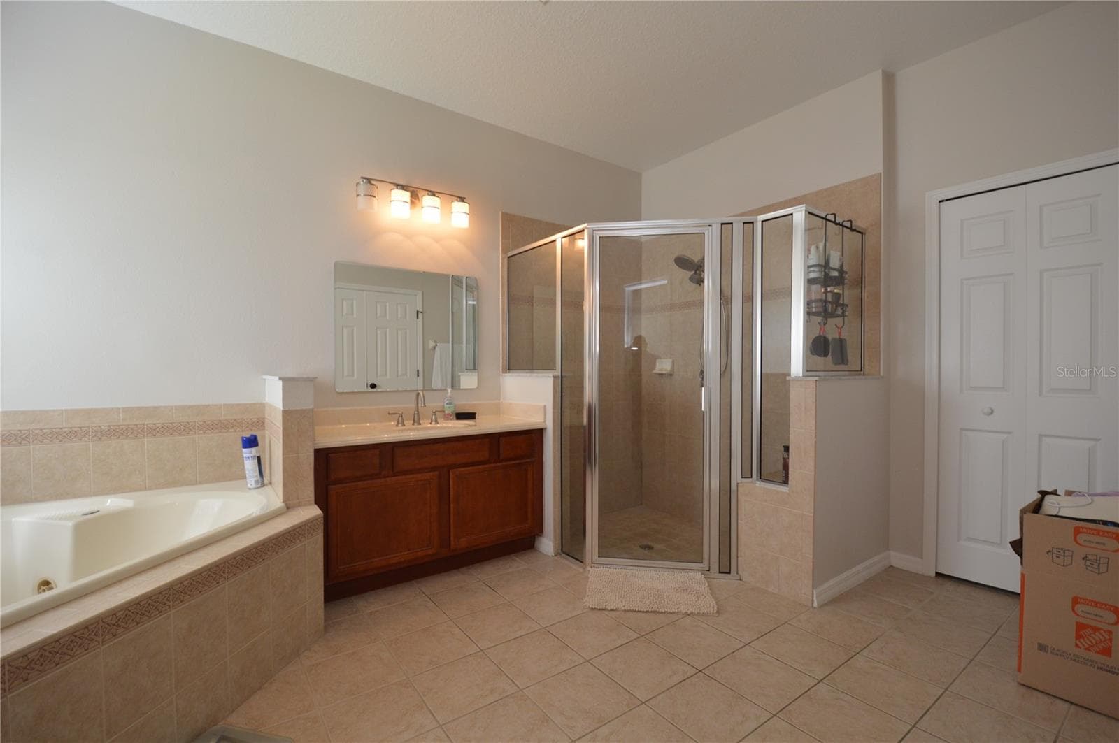 Single Family Residence at 3854 SHORESIDE DR, KISSIMMEE, photo 19 of 66