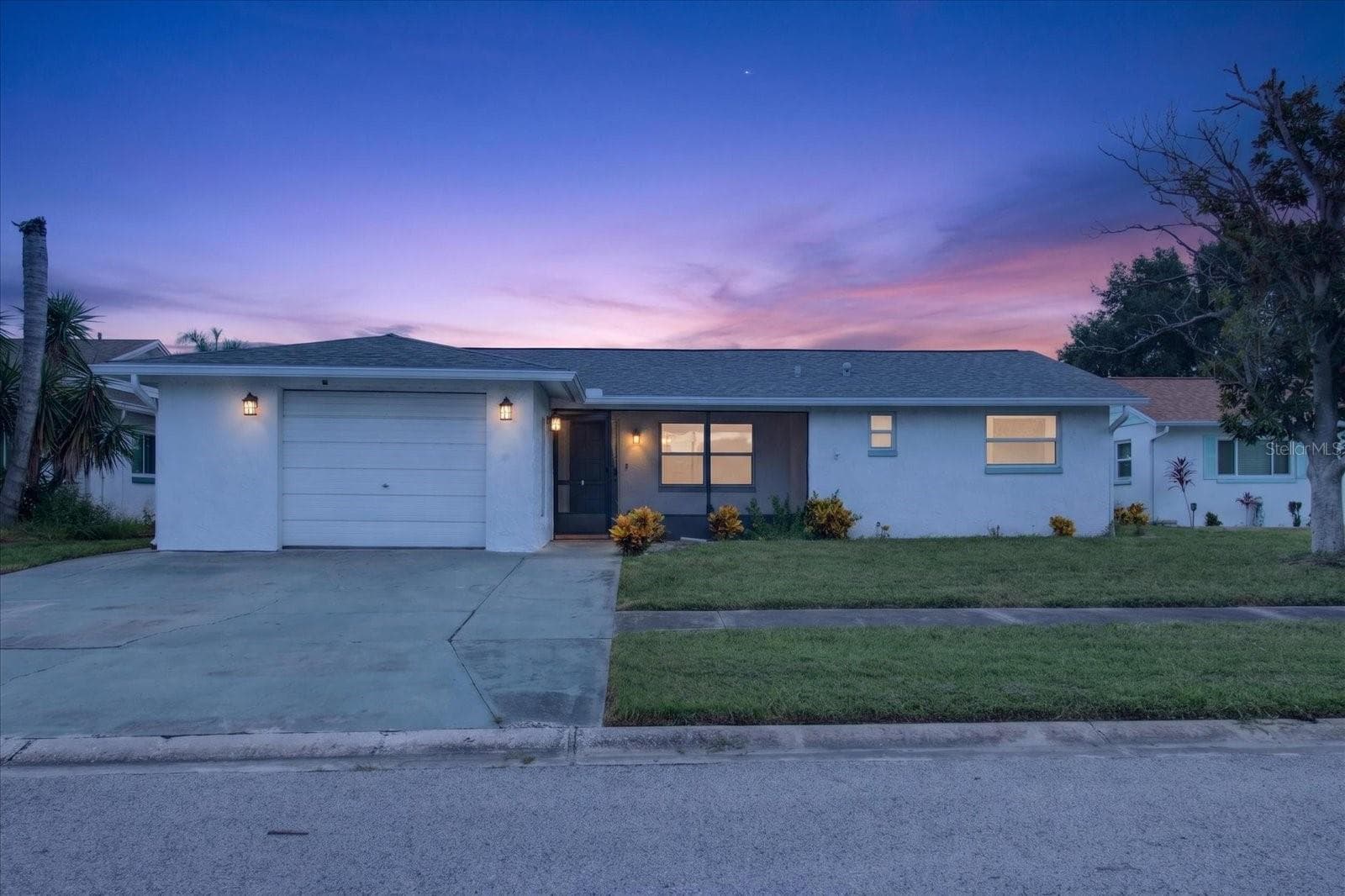 2217 HARRISON DR