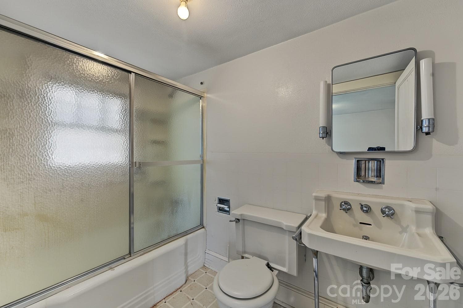 upstairs bonus space - 314 Trammell Avenue, Canton