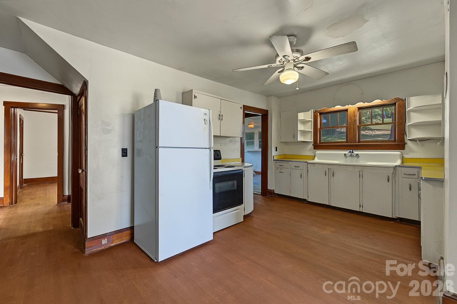 kitchen - 314 Trammell Avenue, Canton