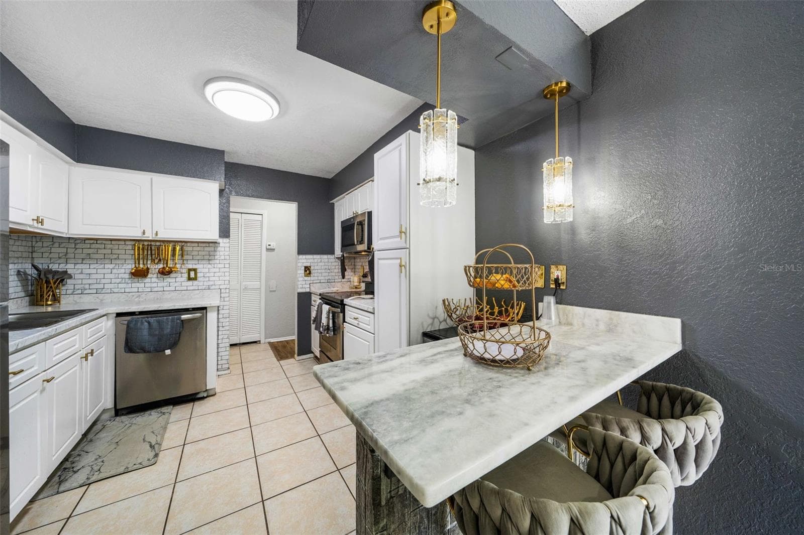 Condominium at 4309 S SEMORAN BLVD #3, ORLANDO, photo 5 of 34
