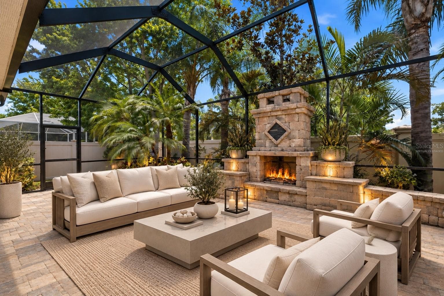 Virtually Staged - 14231 AVON FARMS DR, TAMPA
