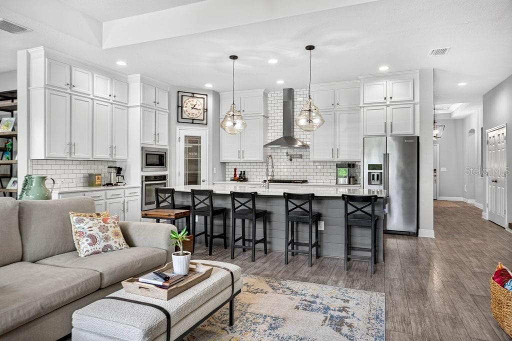 Single Family Residence at 6127 SHADOWLAKE DR, APOLLO BEACH, photo 13 of 68