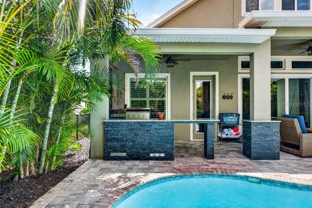 Single Family Residence at 6127 SHADOWLAKE DR, APOLLO BEACH, photo 56 of 68