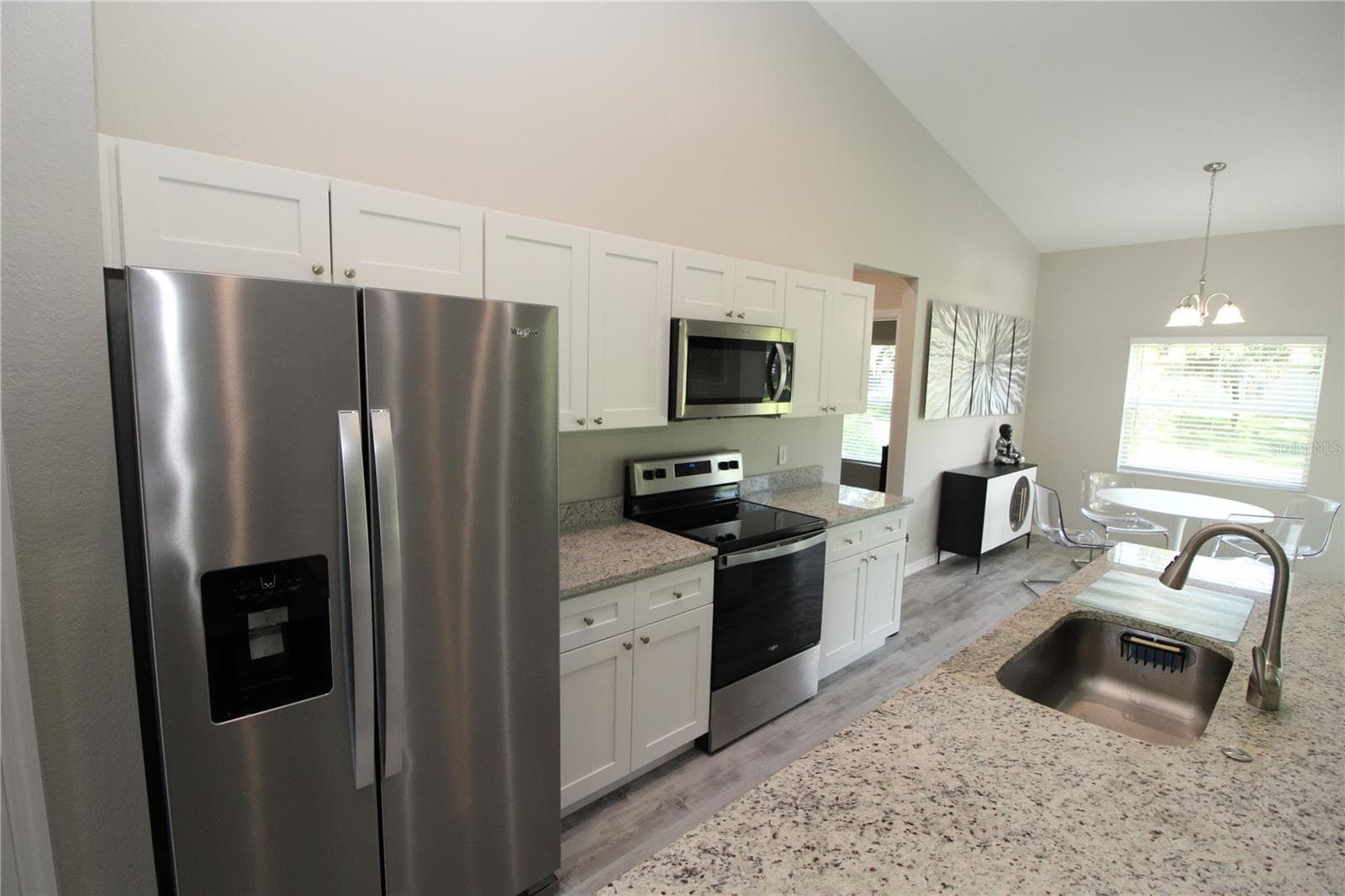 All Kitchen appliances will convey.... - 1888 FRANKLIN LN, NORTH PORT