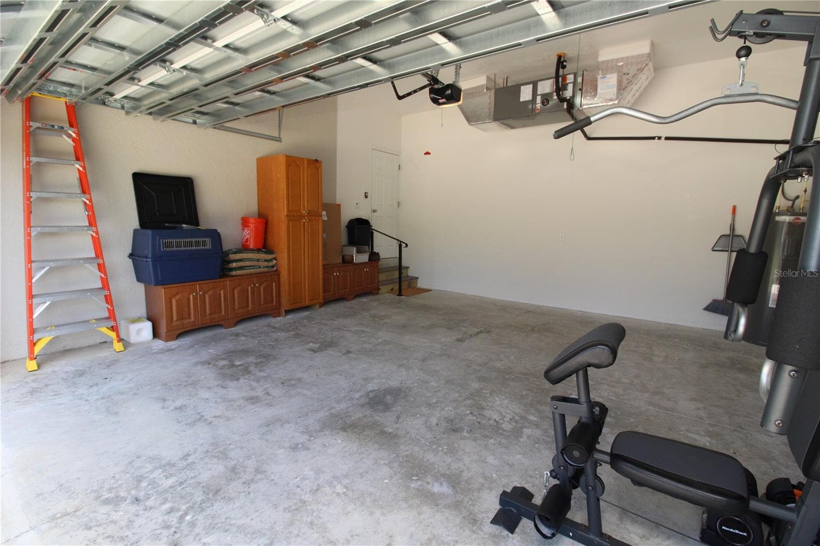 2 Car Garage - 1888 FRANKLIN LN, NORTH PORT