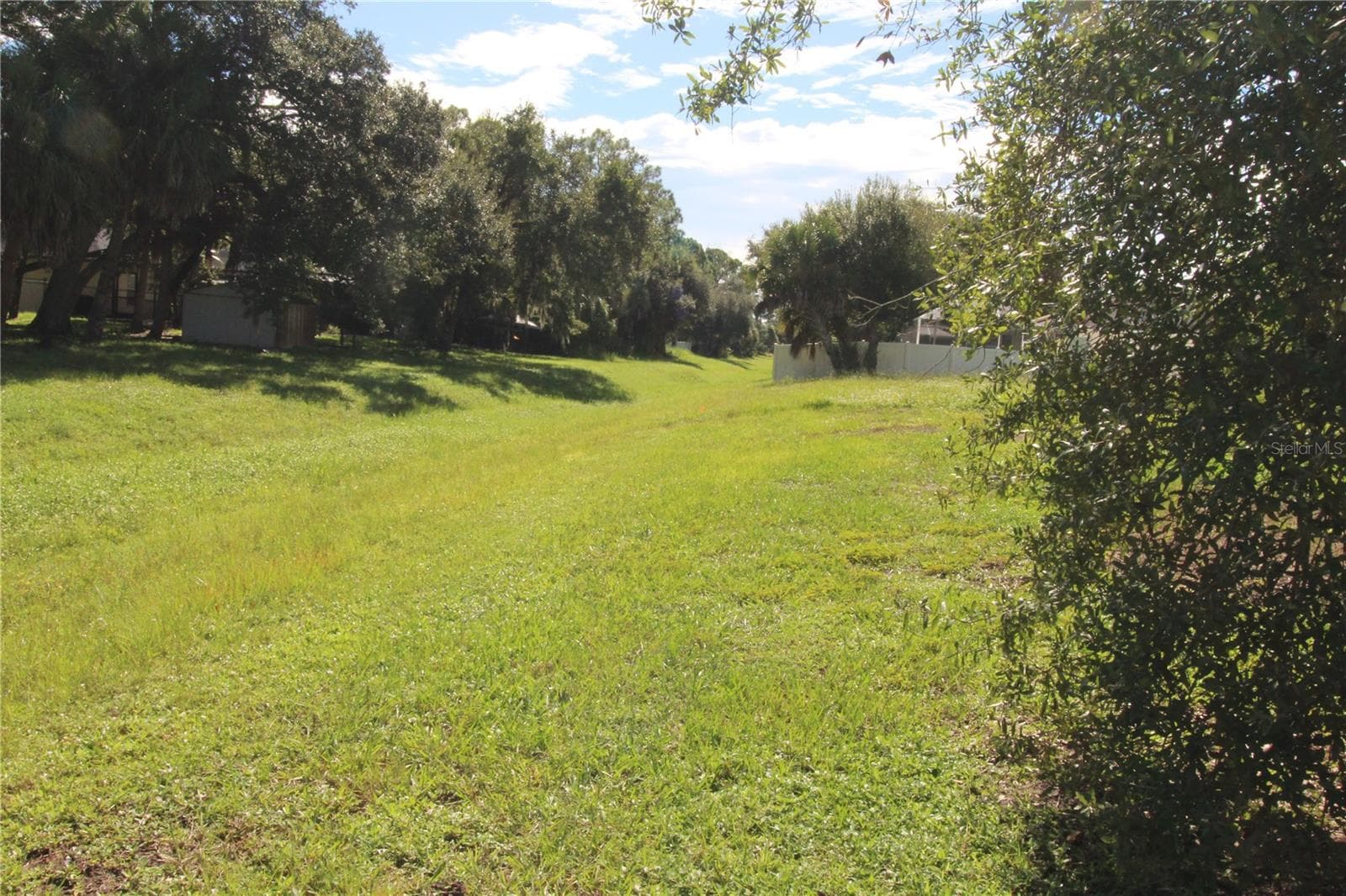 Greenbelt area behind home... - 1888 FRANKLIN LN, NORTH PORT