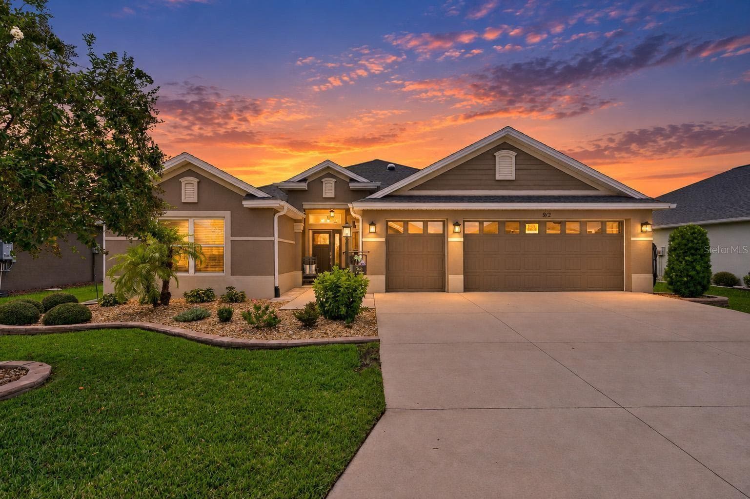 912 HUBBARD LOOP