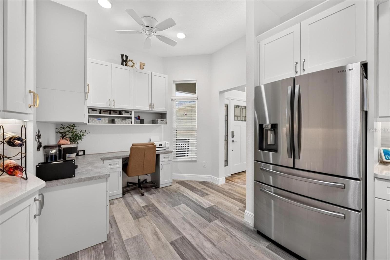 Single Family Residence at 912 HUBBARD LOOP, THE VILLAGES, photo 15 of 48