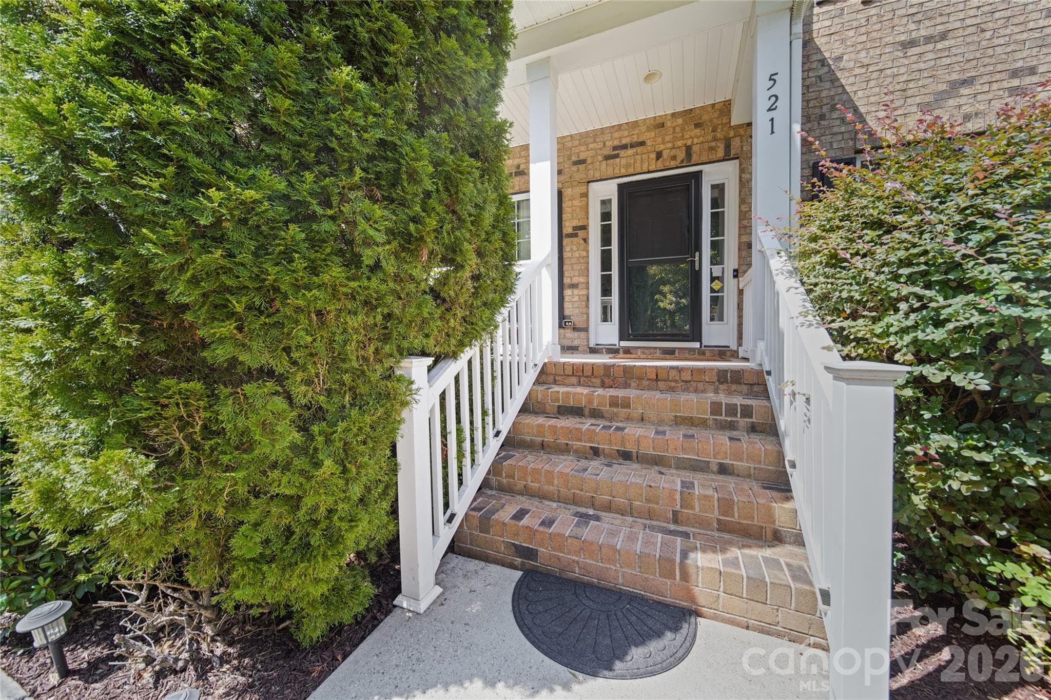 Single Family Residence at 521 Stowe Road, Belmont, photo 5 of 43