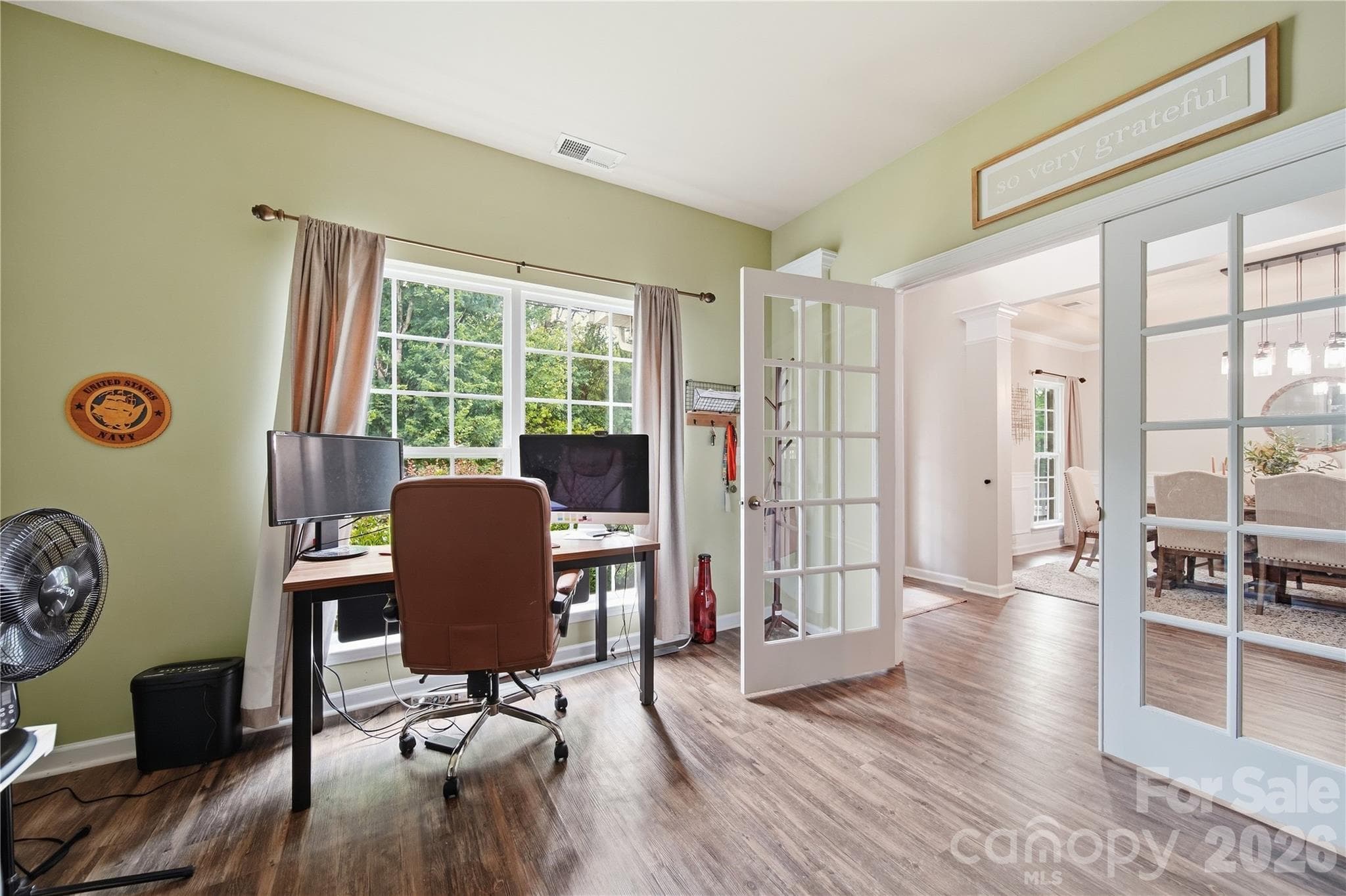 Single Family Residence at 521 Stowe Road, Belmont, photo 8 of 43