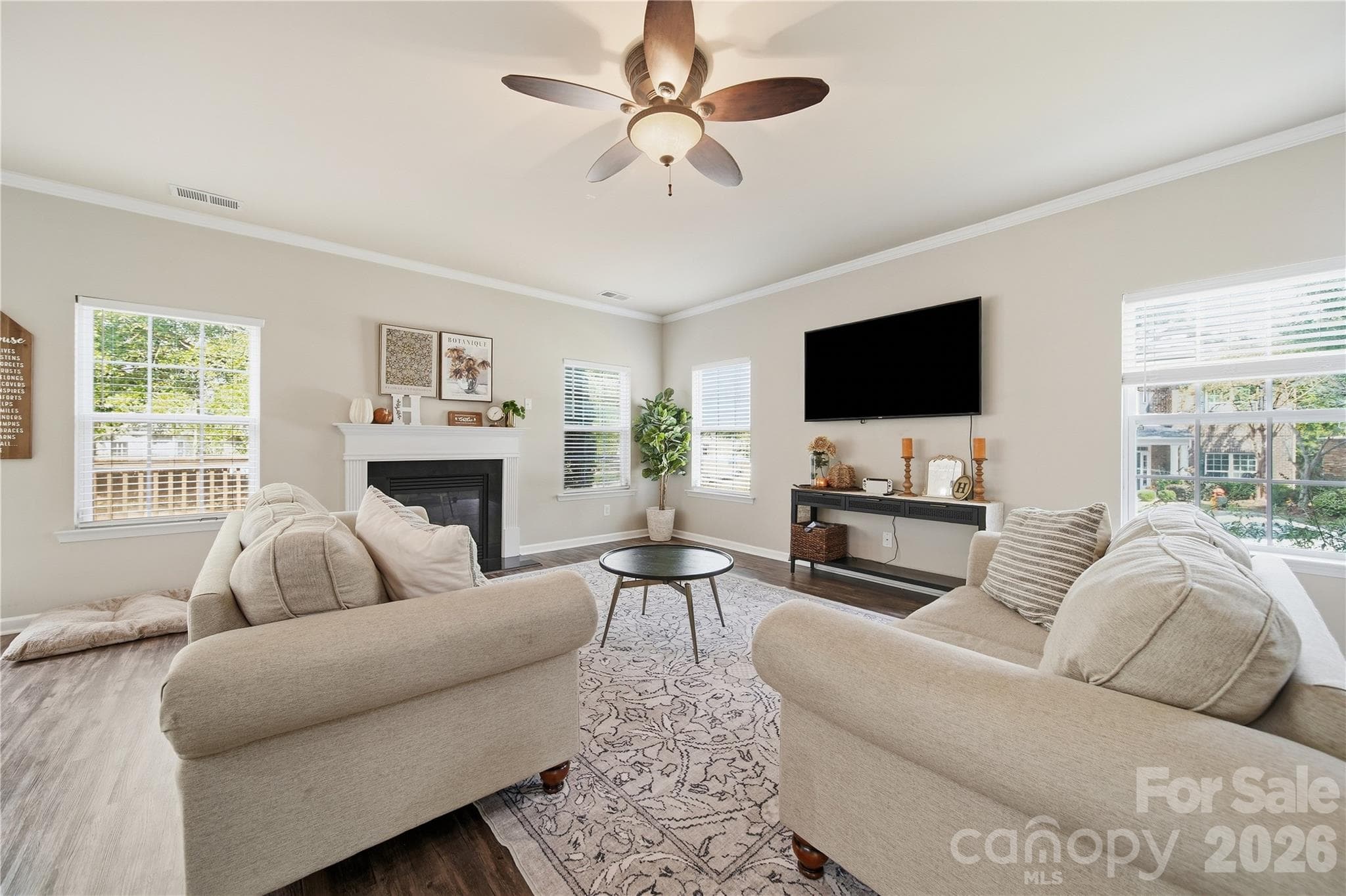 Single Family Residence at 521 Stowe Road, Belmont, photo 20 of 43