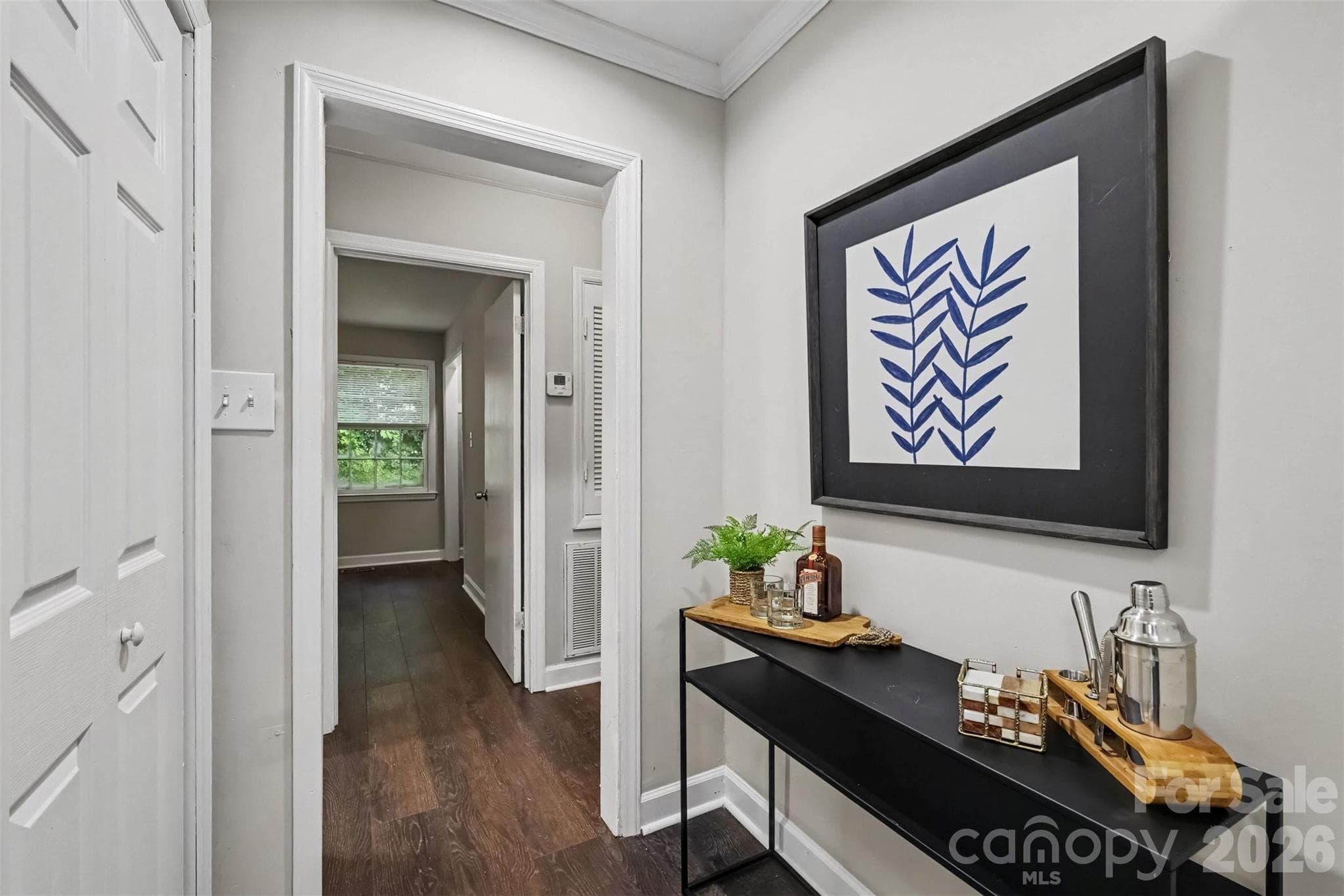 Cheers starts here: a kitchen nook made for a bar or coffee corner - 502 Plantation Road, Lancaster