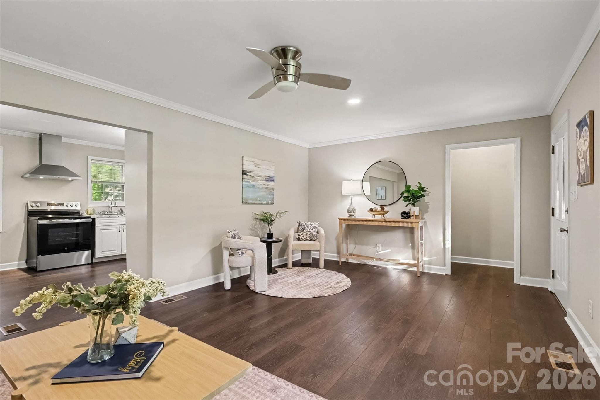 This is flexibility! - 502 Plantation Road, Lancaster