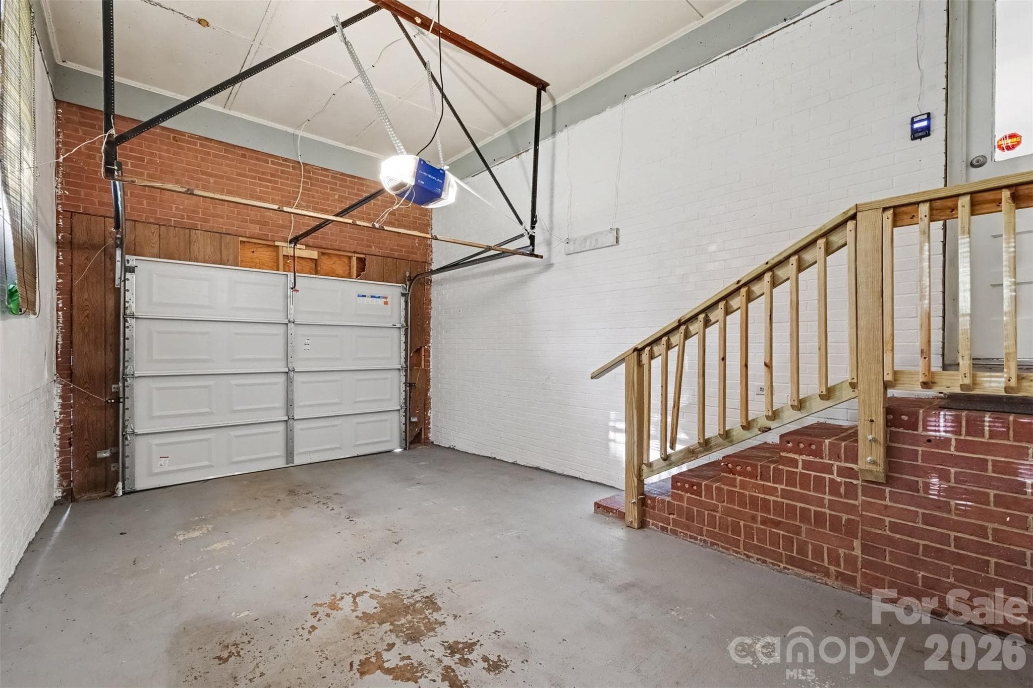 Single car garage - room for storage! - 502 Plantation Road, Lancaster