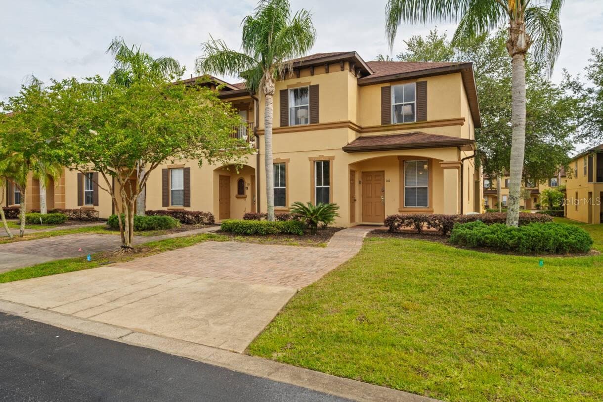 141 NAPOLI DR