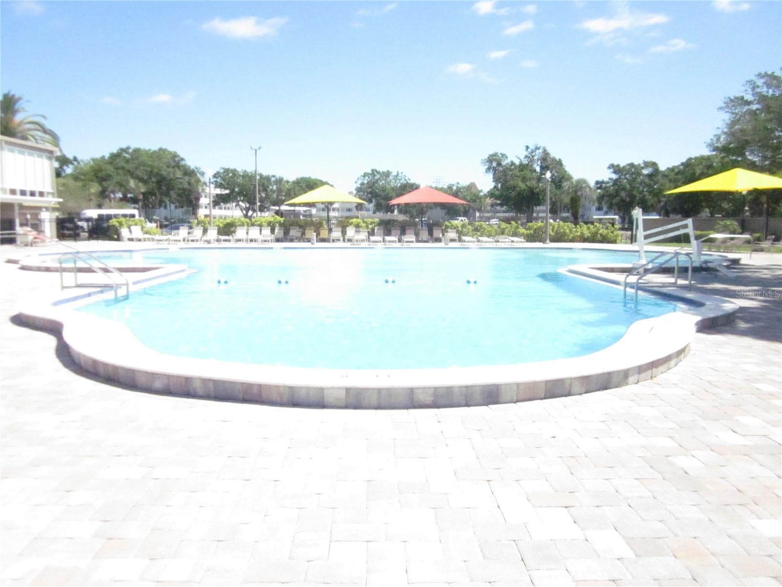 Condominium at 2070 WORLD PARKWAY BLVD #22, CLEARWATER, photo 59 of 70