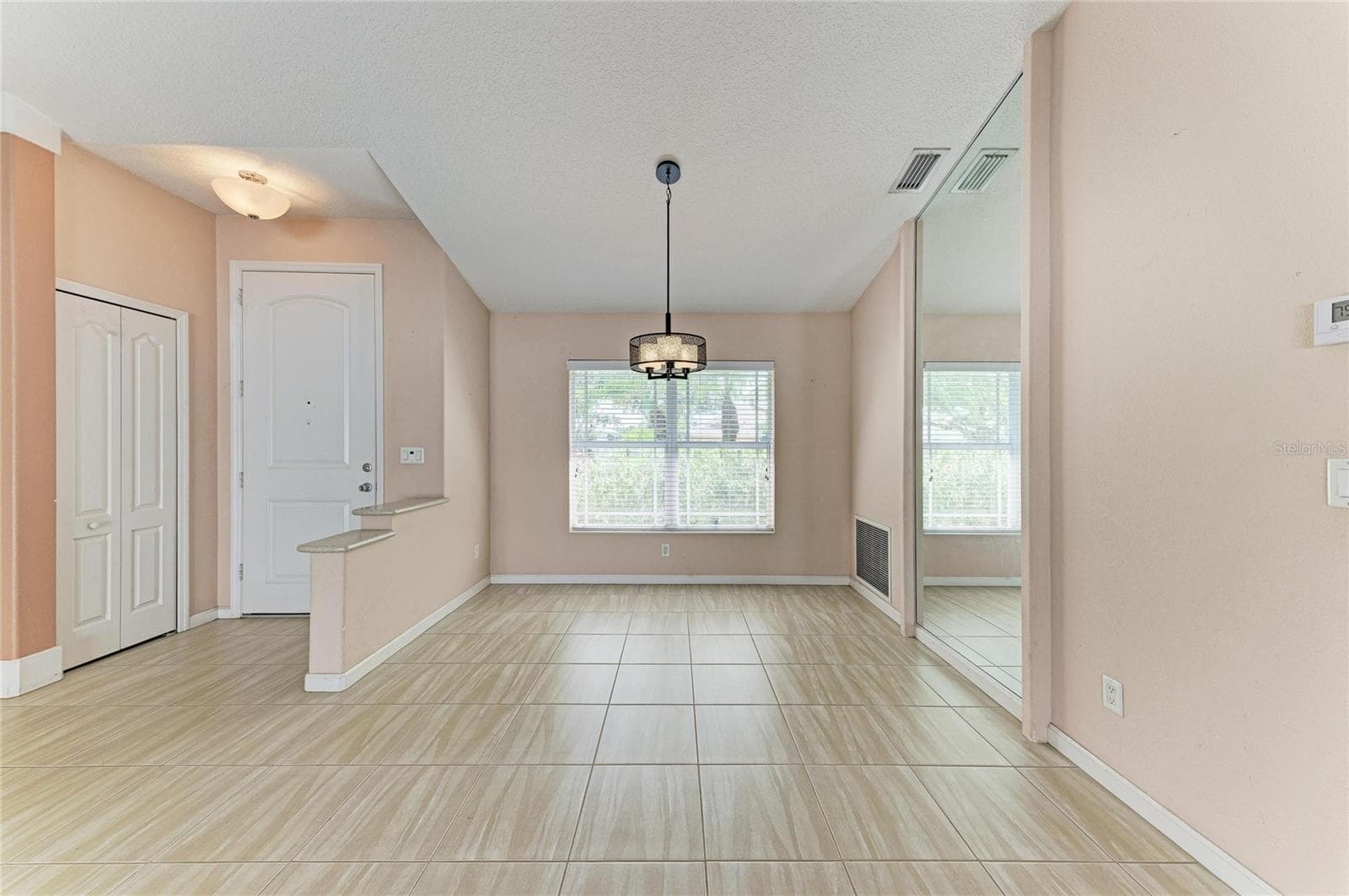 Single Family Residence at 4512 28TH AVE E, PALMETTO, photo 7 of 58