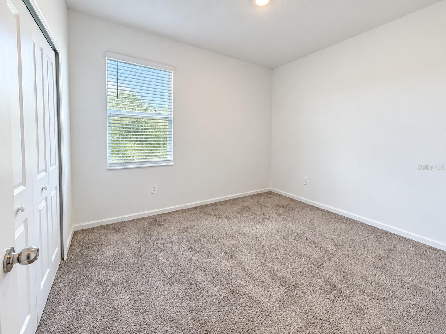 Bedroom 3 back left. - 546 HATTERAS RD, DAVENPORT