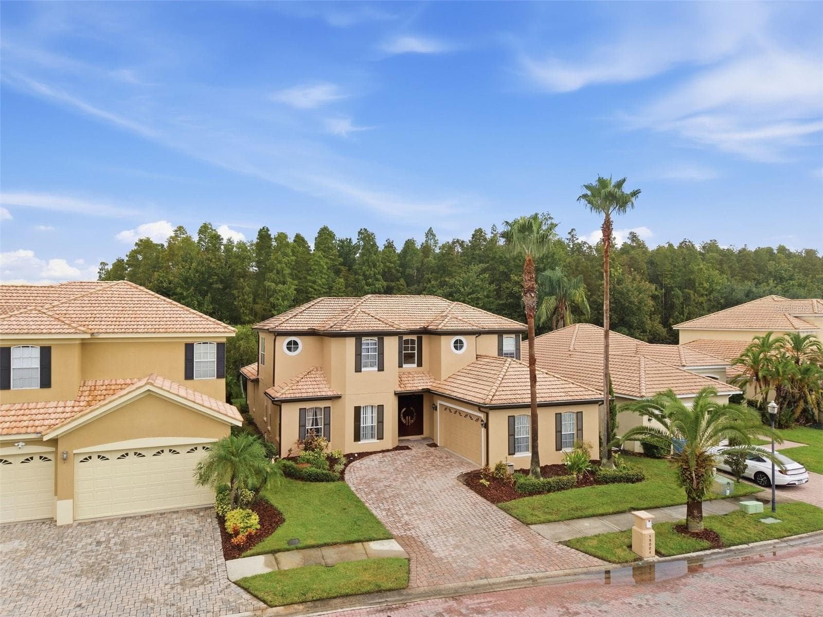 Single Family Residence at 18004 LANAI ISLE DR, TAMPA, photo 52 of 81