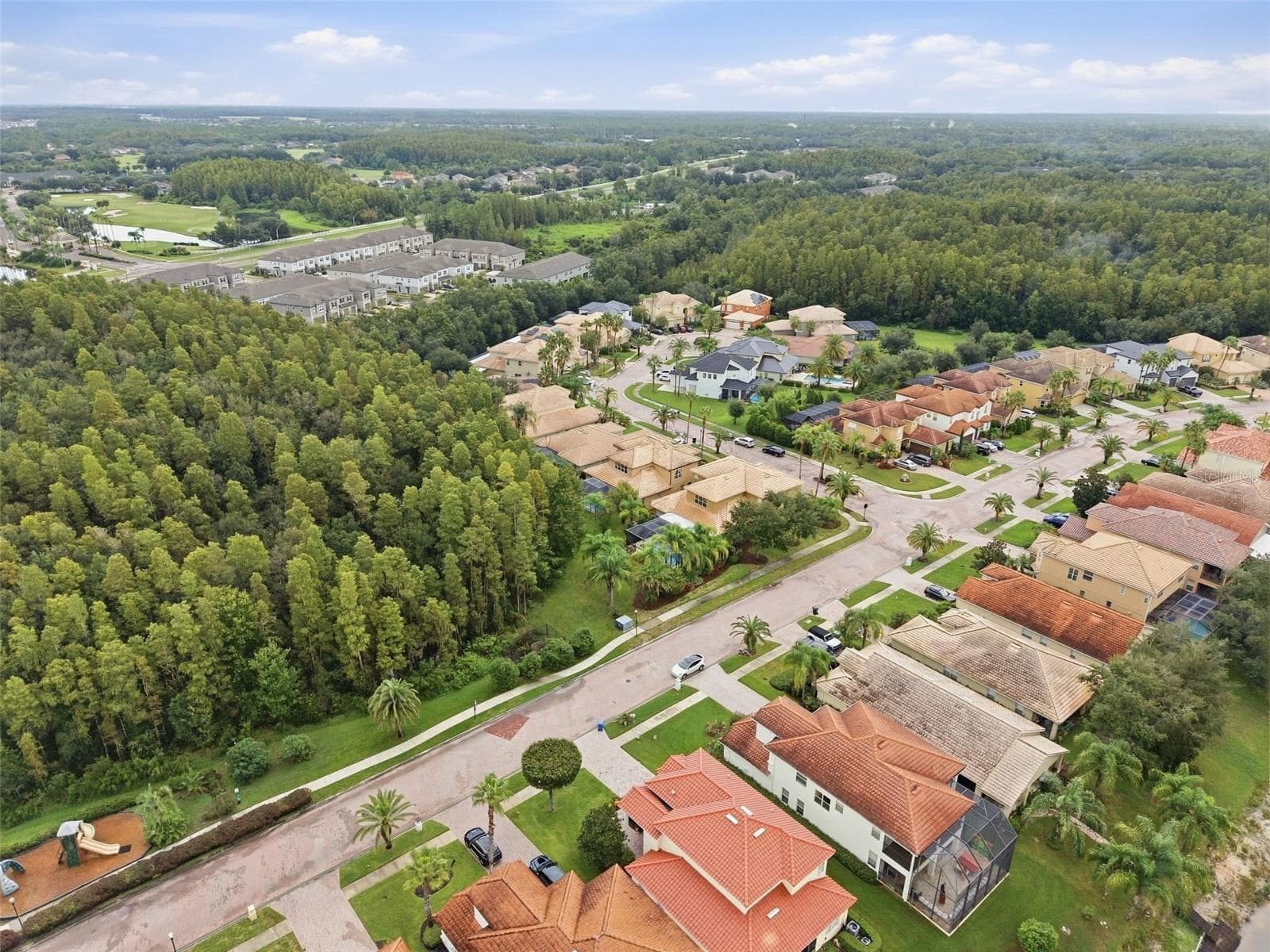 Single Family Residence at 18004 LANAI ISLE DR, TAMPA, photo 63 of 81