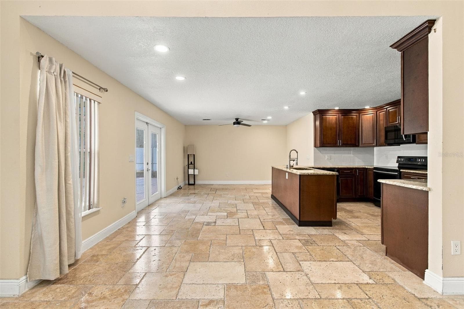 Single Family Residence at 5822 BITTER ORANGE AVE, TAMPA, photo 19 of 40