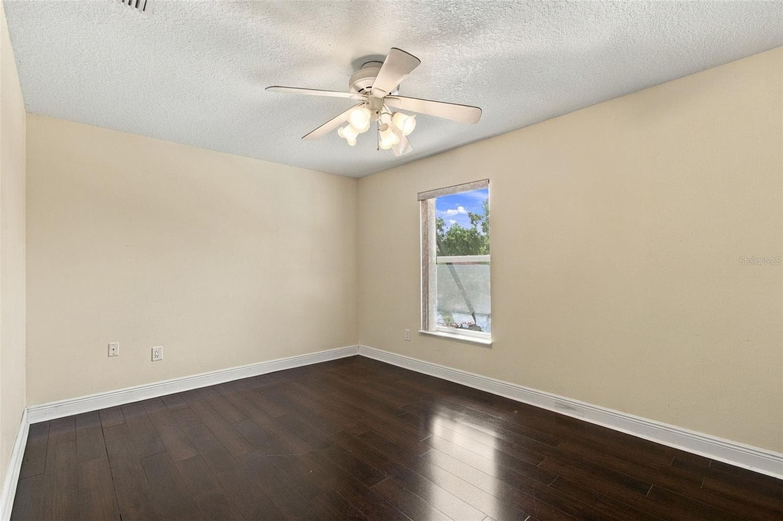 Single Family Residence at 5822 BITTER ORANGE AVE, TAMPA, photo 30 of 40