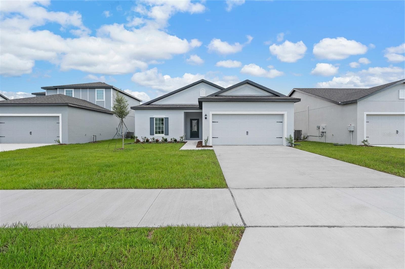 13202 TULA LOOP