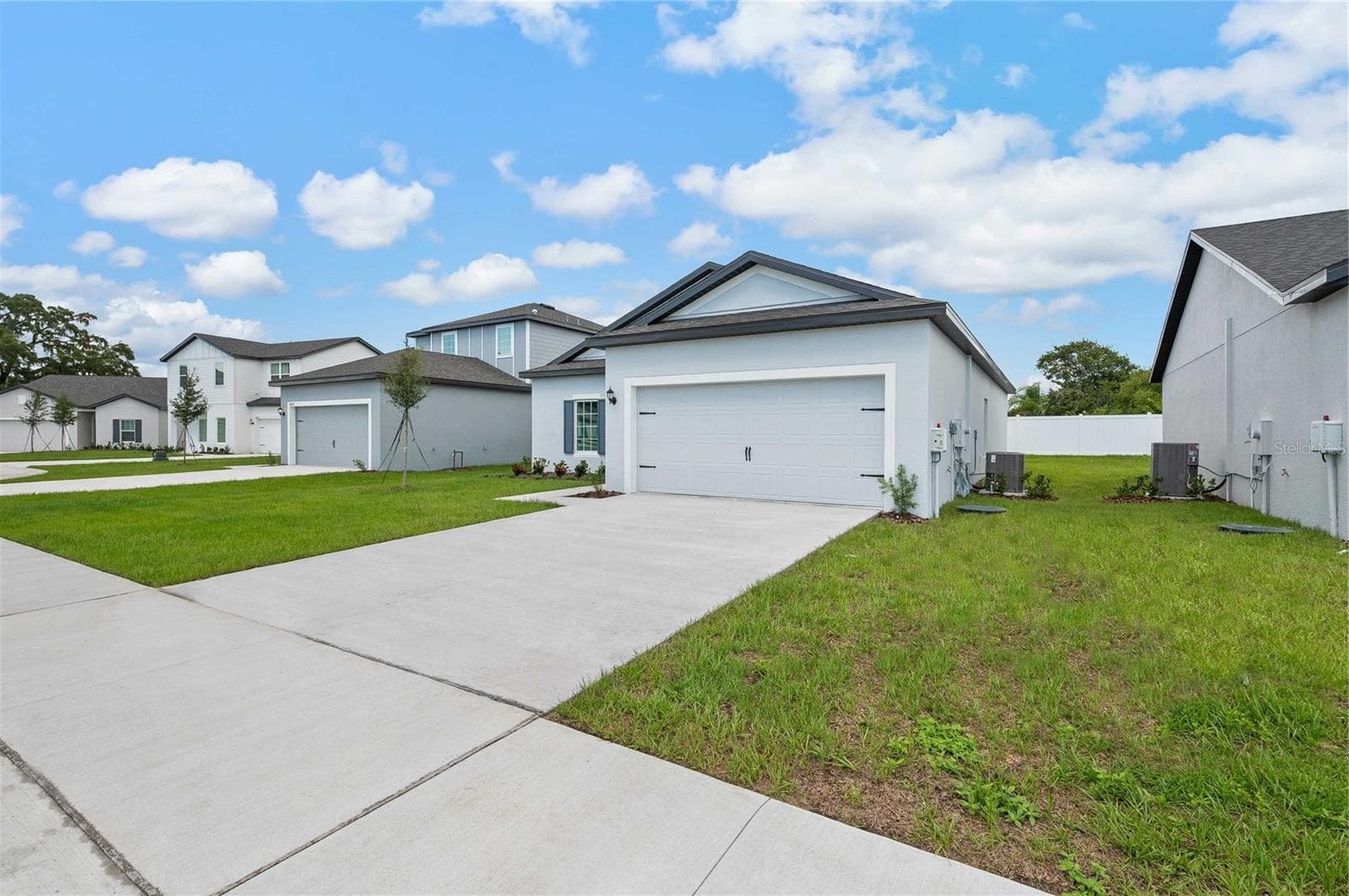 Single Family Residence at 13202 TULA LOOP, ASTATULA, photo 2 of 24