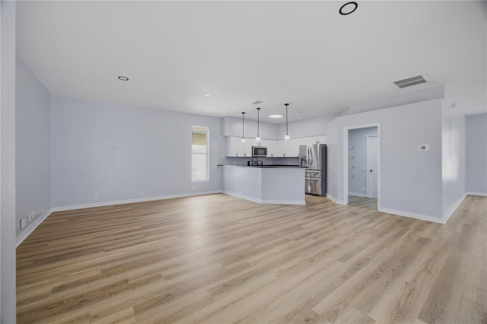 Single Family Residence at 518 HUNTER LN, BRADENTON, photo 14 of 54