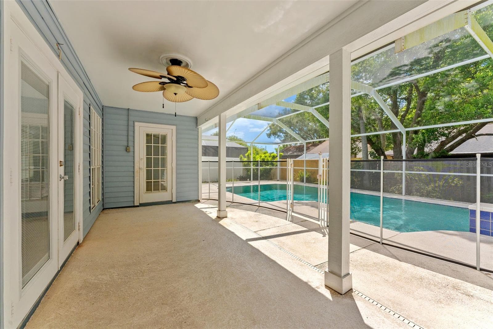 Single Family Residence at 1435 CLUB DR, TARPON SPRINGS, photo 35 of 45