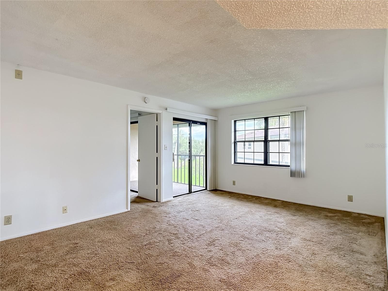 Condominium at 19505 QUESADA AVE #EE204, PORT CHARLOTTE, photo 4 of 18