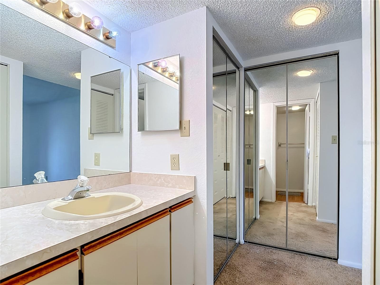 Condominium at 19505 QUESADA AVE #EE204, PORT CHARLOTTE, photo 15 of 18