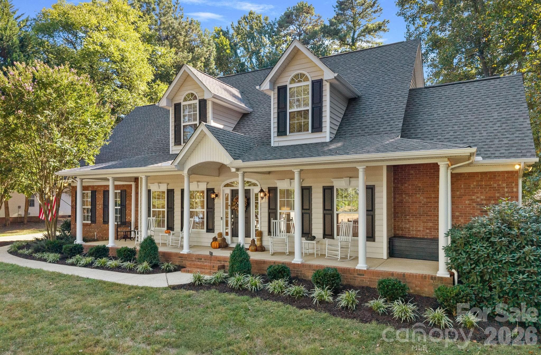 Single Family Residence at 390 Robinson Road, Mooresville, photo 35 of 42