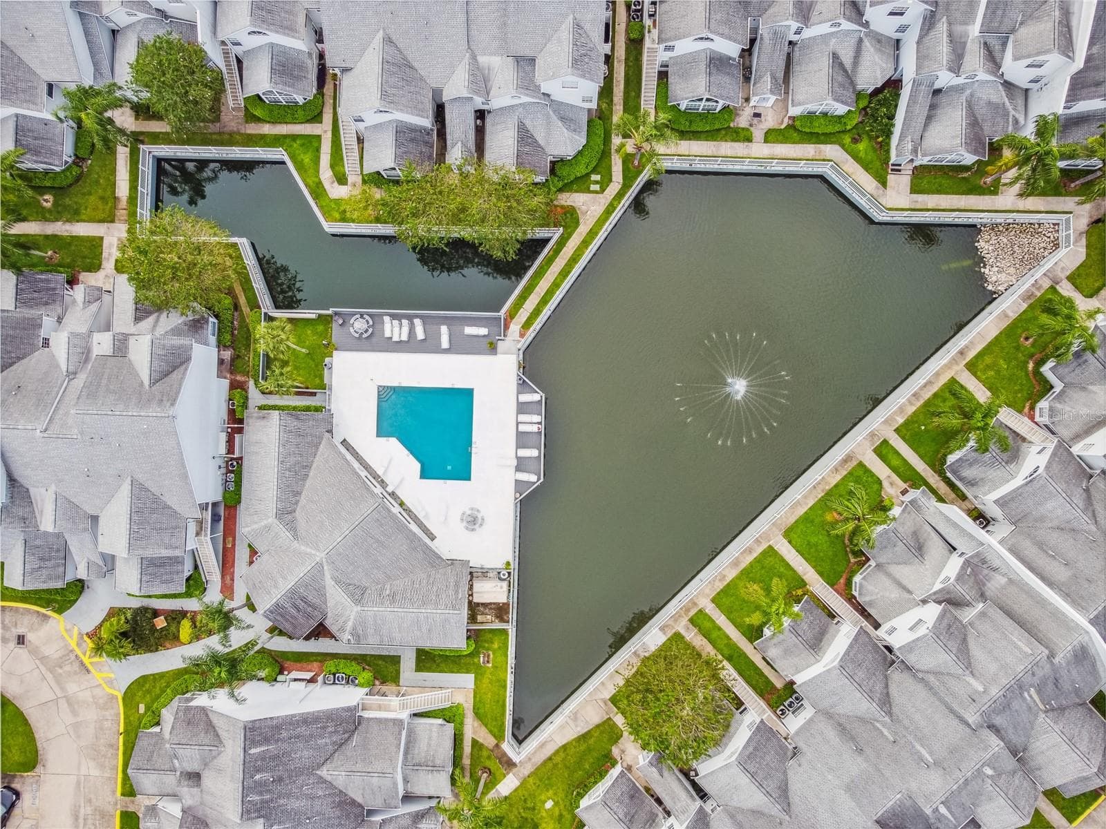 Condominium at 12291 ARMENIA GABLES CIR, TAMPA, photo 23 of 54