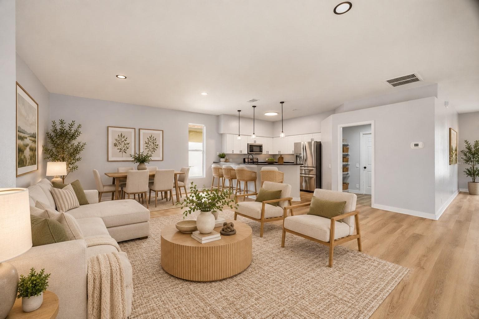 VIRTUALLY STAGED - 518 HUNTER LN, BRADENTON