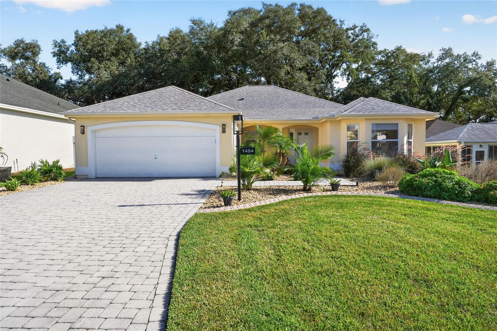 Single Family Residence at 1454 SAN CLEMENTE CT, THE VILLAGES, photo 2 of 95