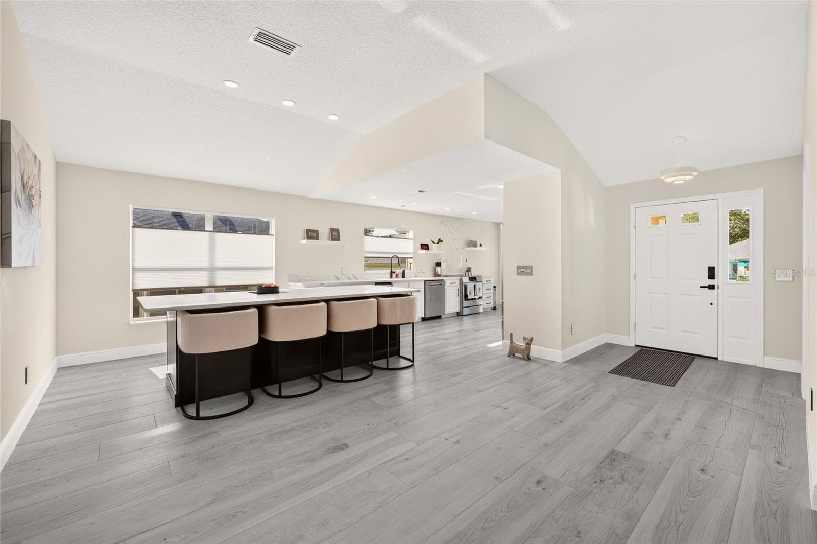 Single Family Residence at 1454 SAN CLEMENTE CT, THE VILLAGES, photo 10 of 95