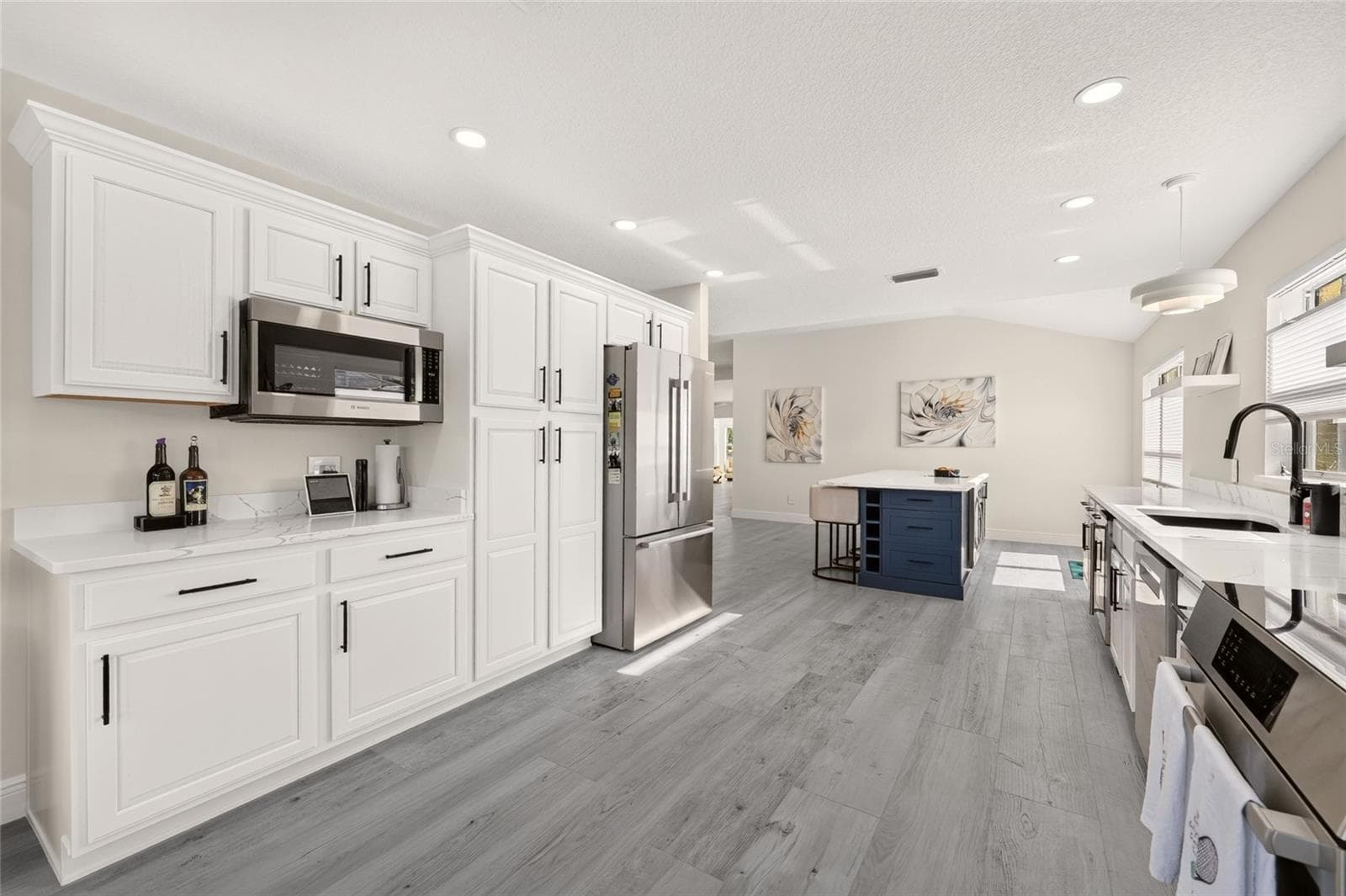 Single Family Residence at 1454 SAN CLEMENTE CT, THE VILLAGES, photo 24 of 95