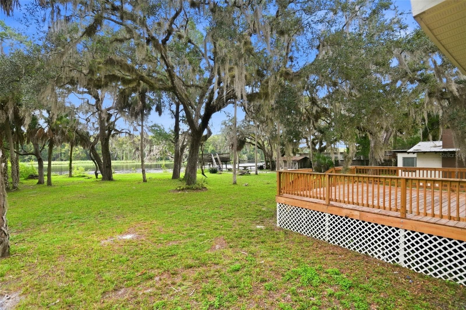 Single Family Residence at 15265 NW 46TH LN, CHIEFLAND, photo 7 of 37