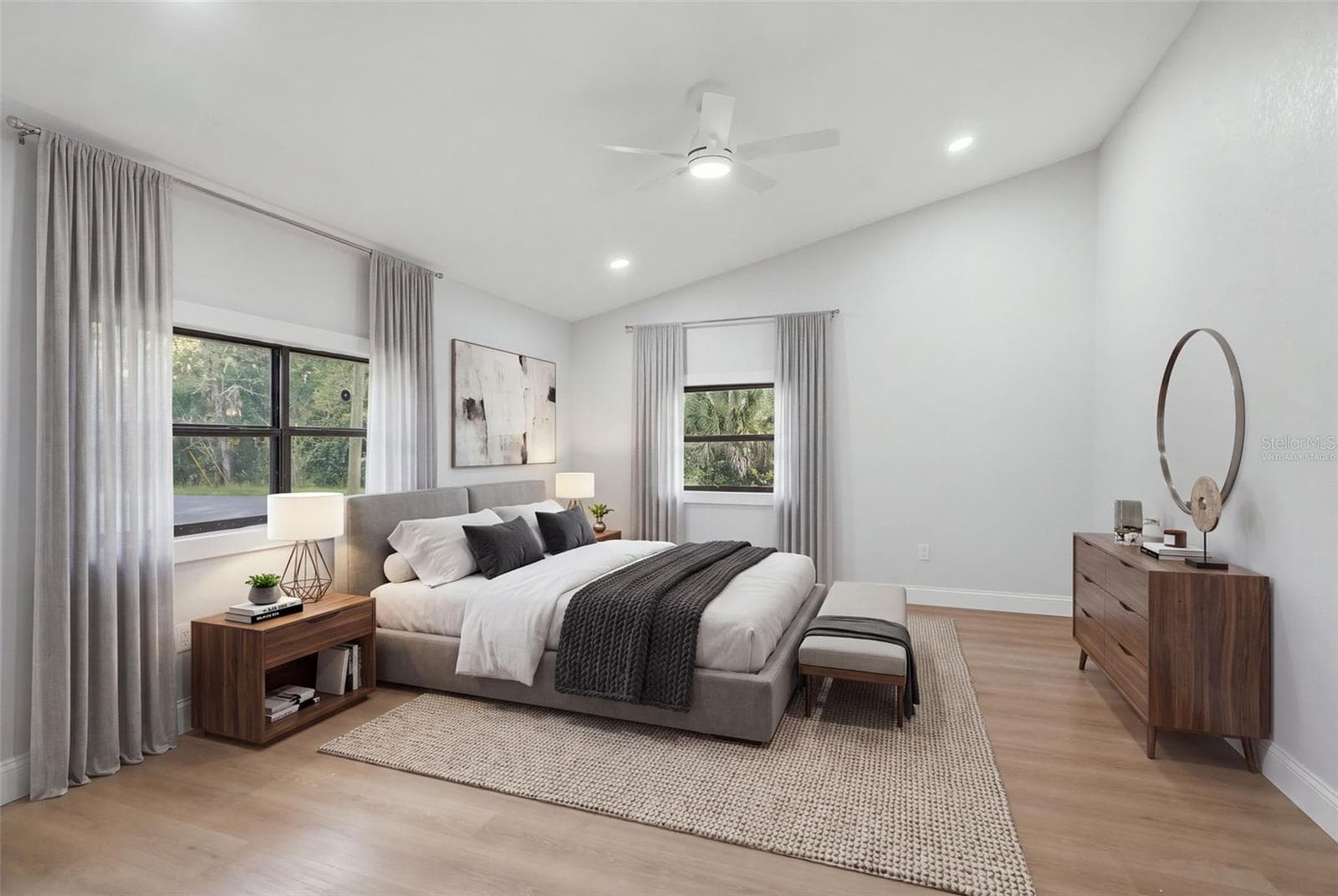 Virtually Staged - 15265 NW 46TH LN, CHIEFLAND
