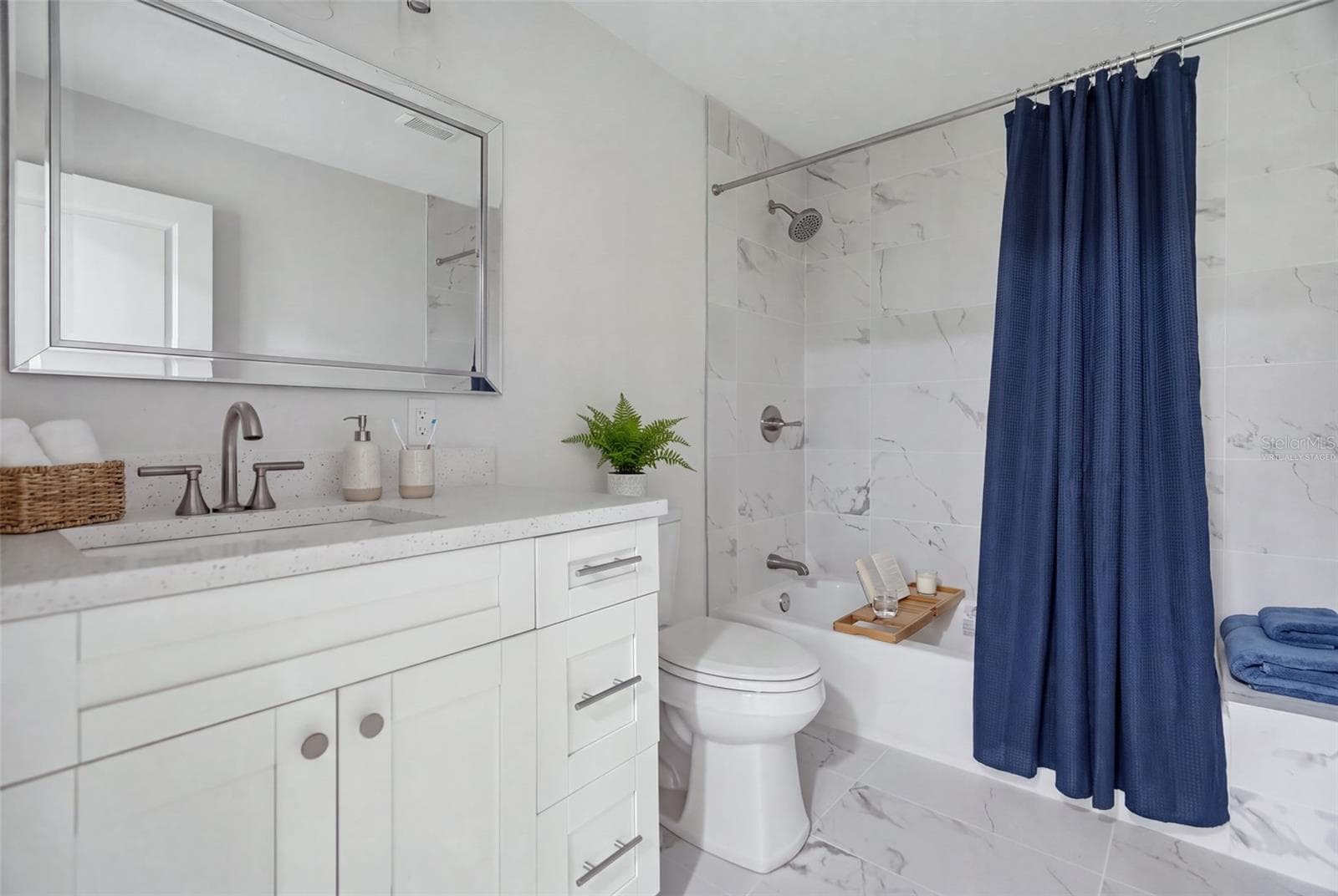 Virtually Staged - 15265 NW 46TH LN, CHIEFLAND