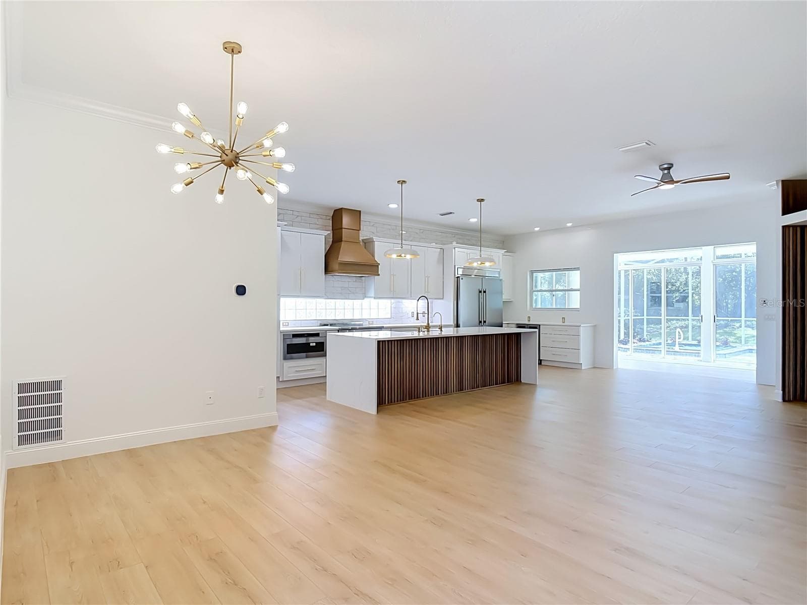 Single Family Residence at 433 FENWICK CT, DEBARY, photo 6 of 56
