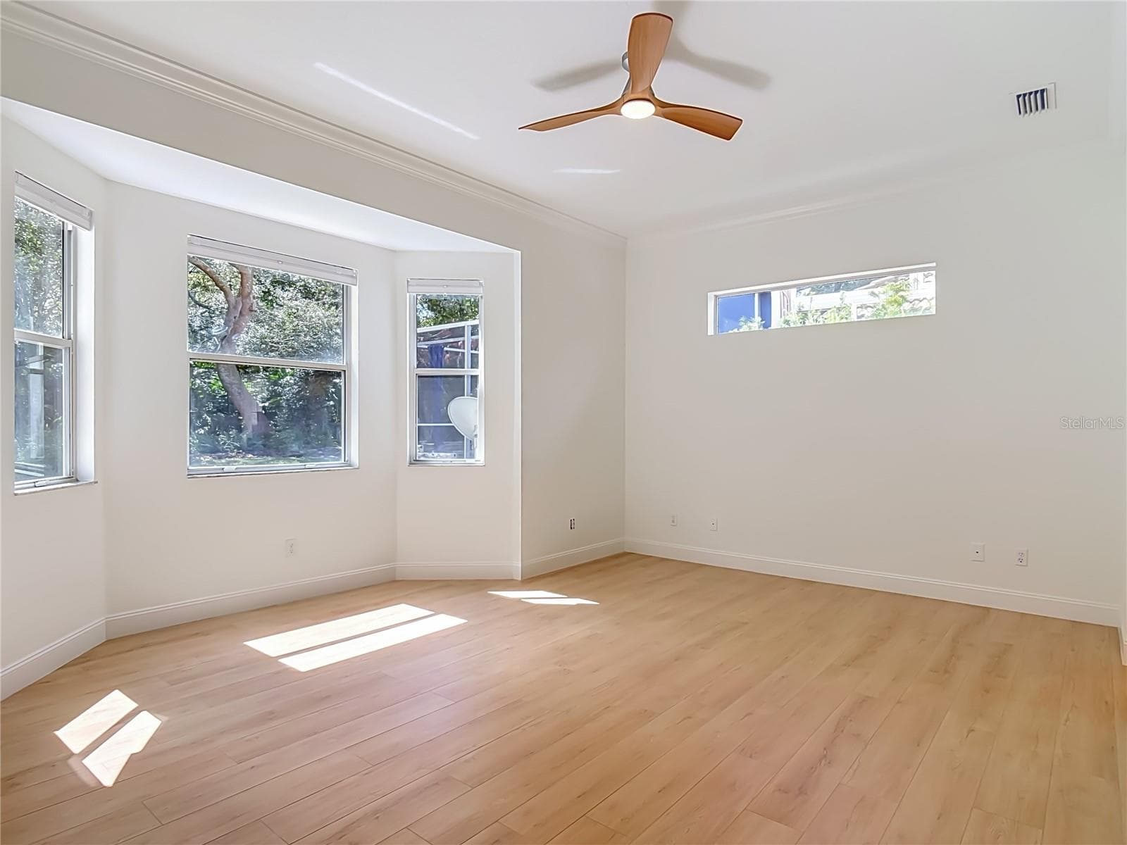 Single Family Residence at 433 FENWICK CT, DEBARY, photo 26 of 56